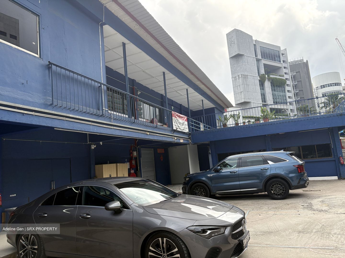Irving Road (D13), Warehouse #591363671